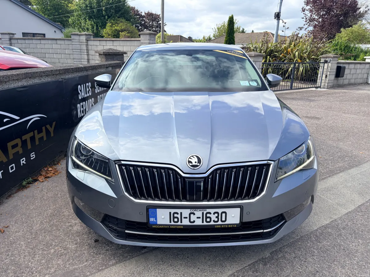 Skoda Superb 2016 - Image 2
