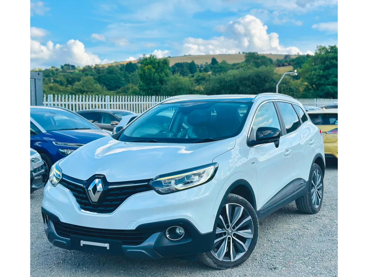 Renault Kadjar BOSE 1.2L Petrol Automatic - Low mi - Image 3