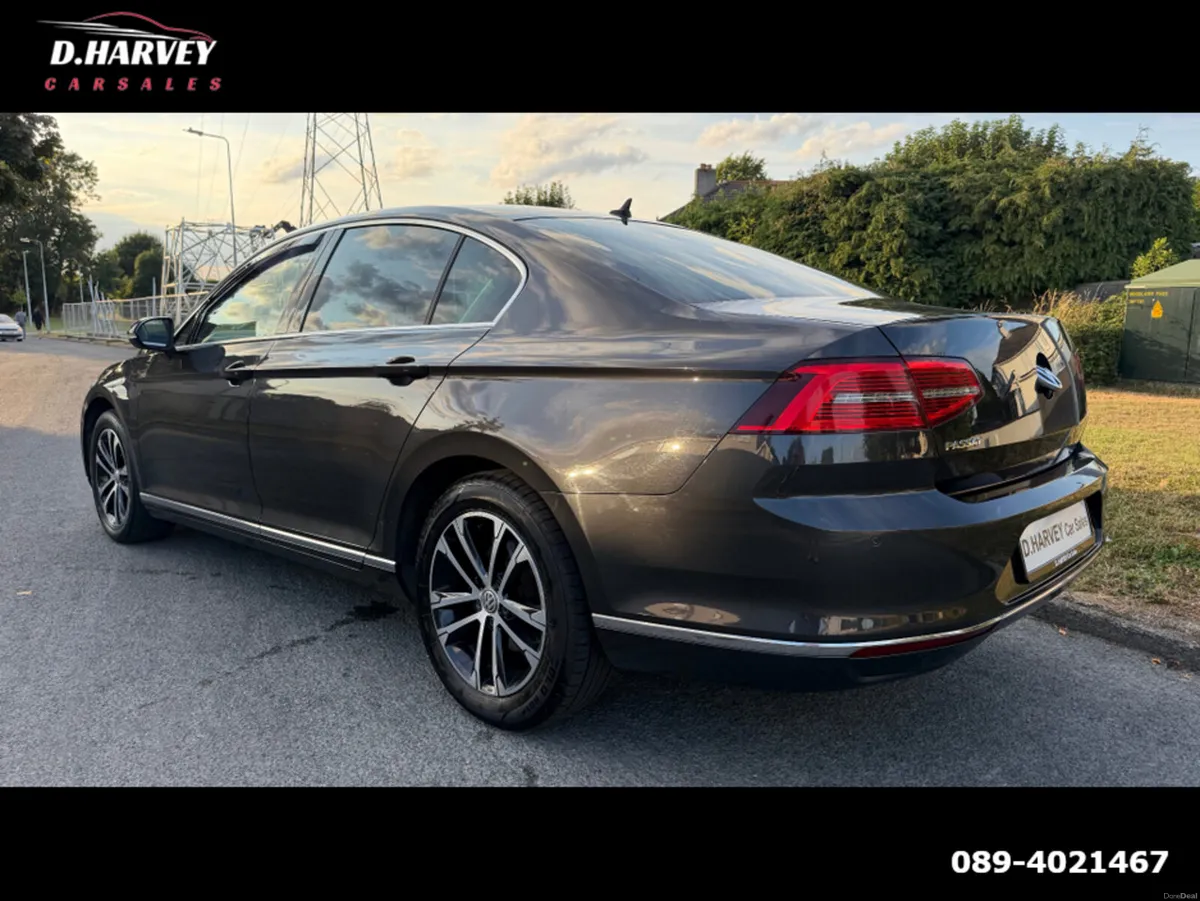 Volkswagen Passat 1.6D Highline**Low Mileage**High - Image 6