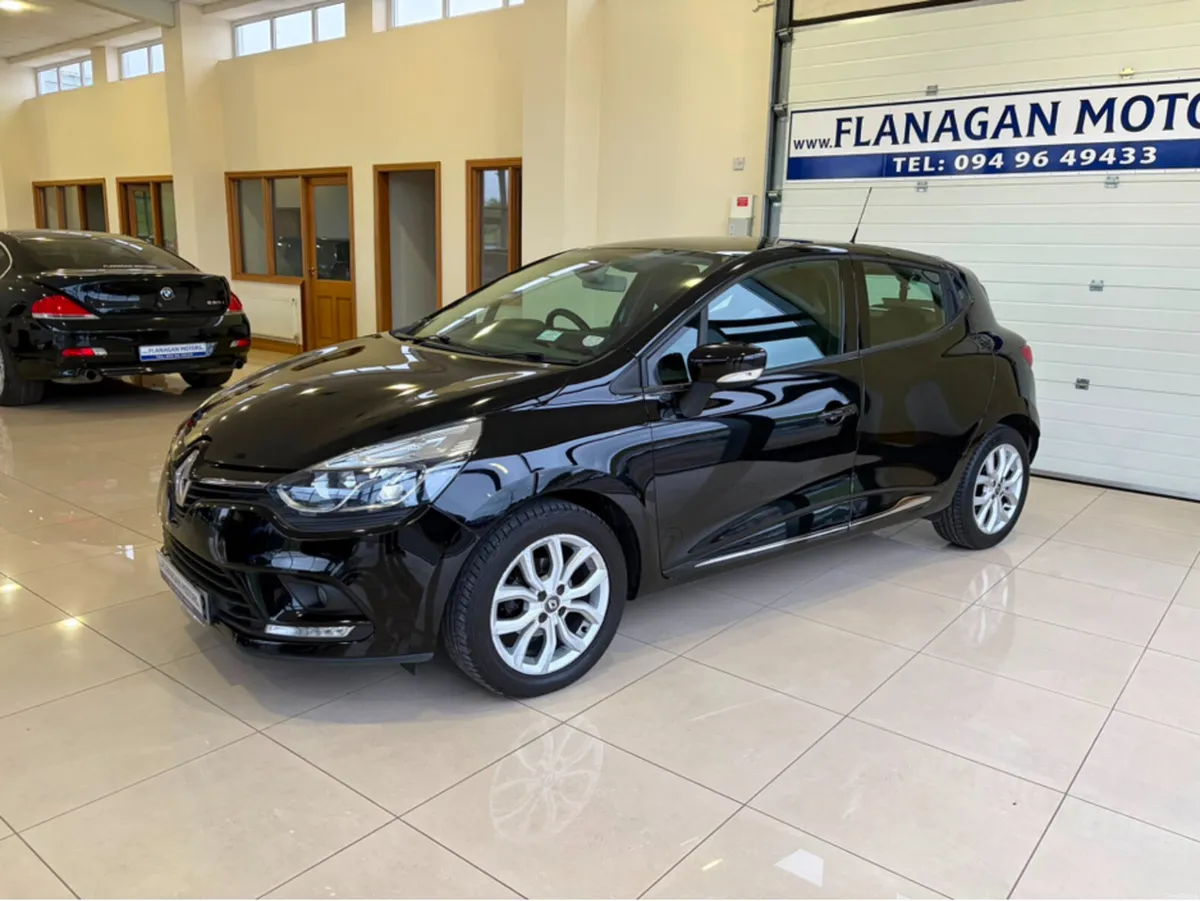 Renault Clio IV DYNAMIQUE NAV DCI 90 M 5DR - Image 2