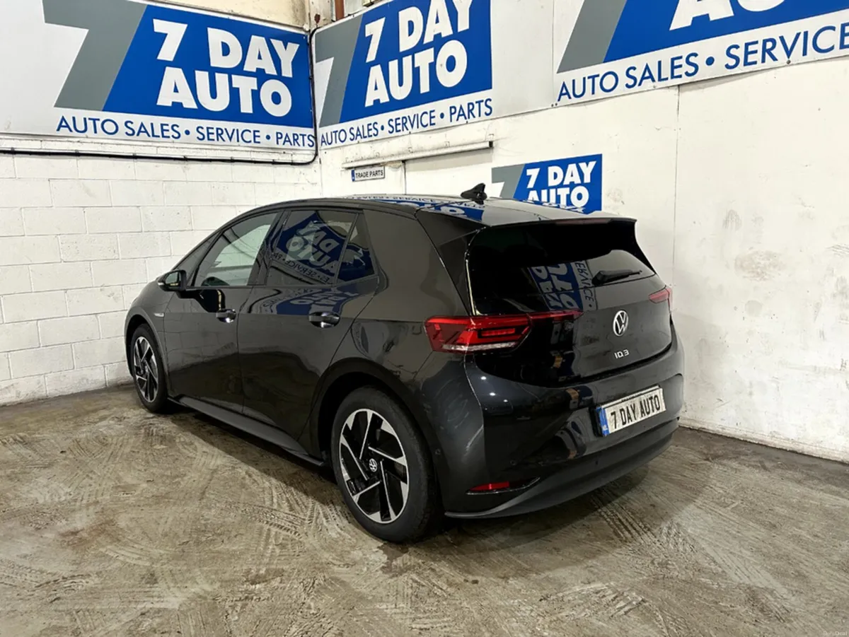 Volkswagen ID.3 PRO 150 KW LIFE DX 58KWH 204BHP PR - Image 5
