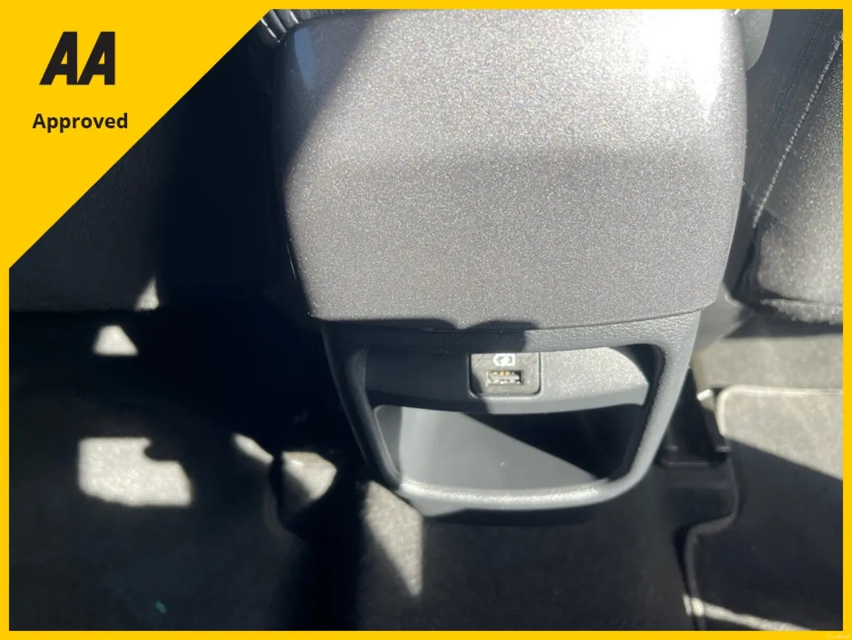 Nissan Juke N-CONNECTA HEV CVT - Image 6