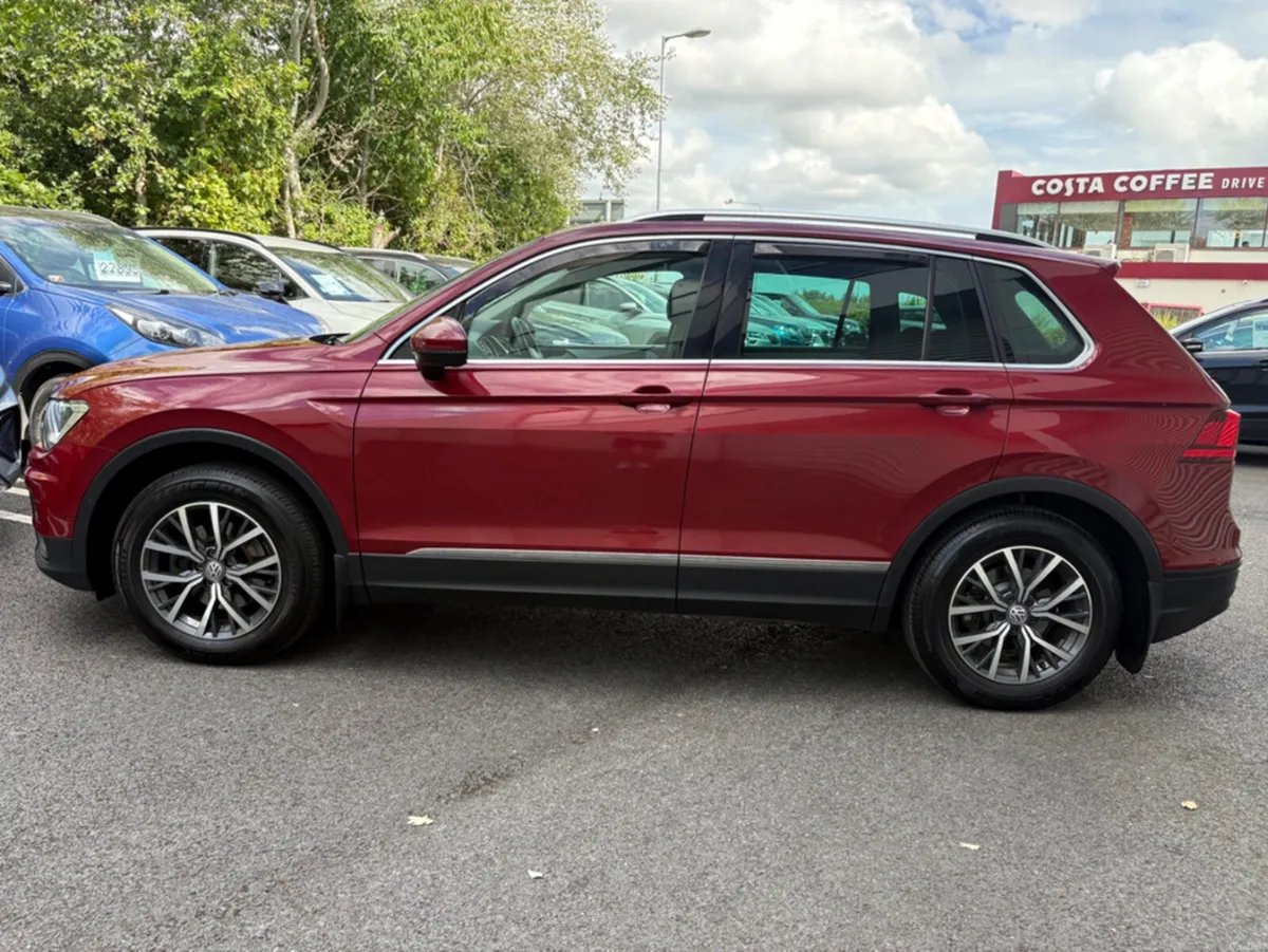 Volkswagen Tiguan 2.0 DIESEL HIGHLINE AUTO - Image 4