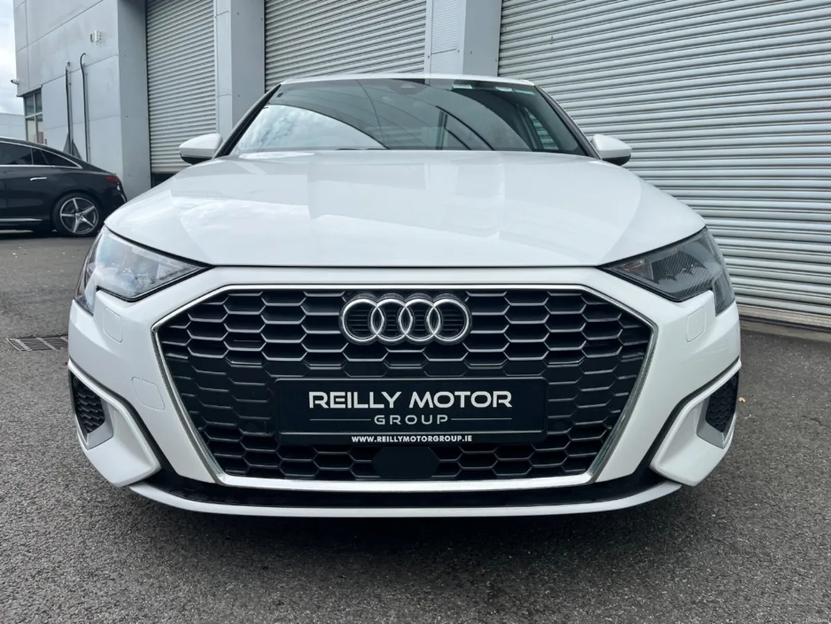 Audi A3 1.0 PETROL SPORTBACK **GREAT SPEC** - Image 2