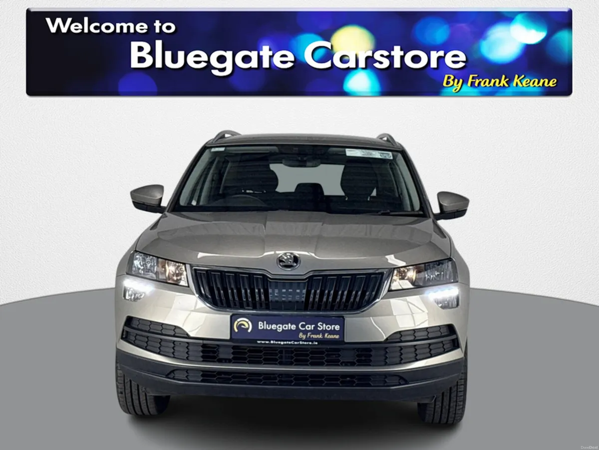 Skoda Karoq AMBITION 1.6 TDI 116HP**BLACK CLOTH IN - Image 5