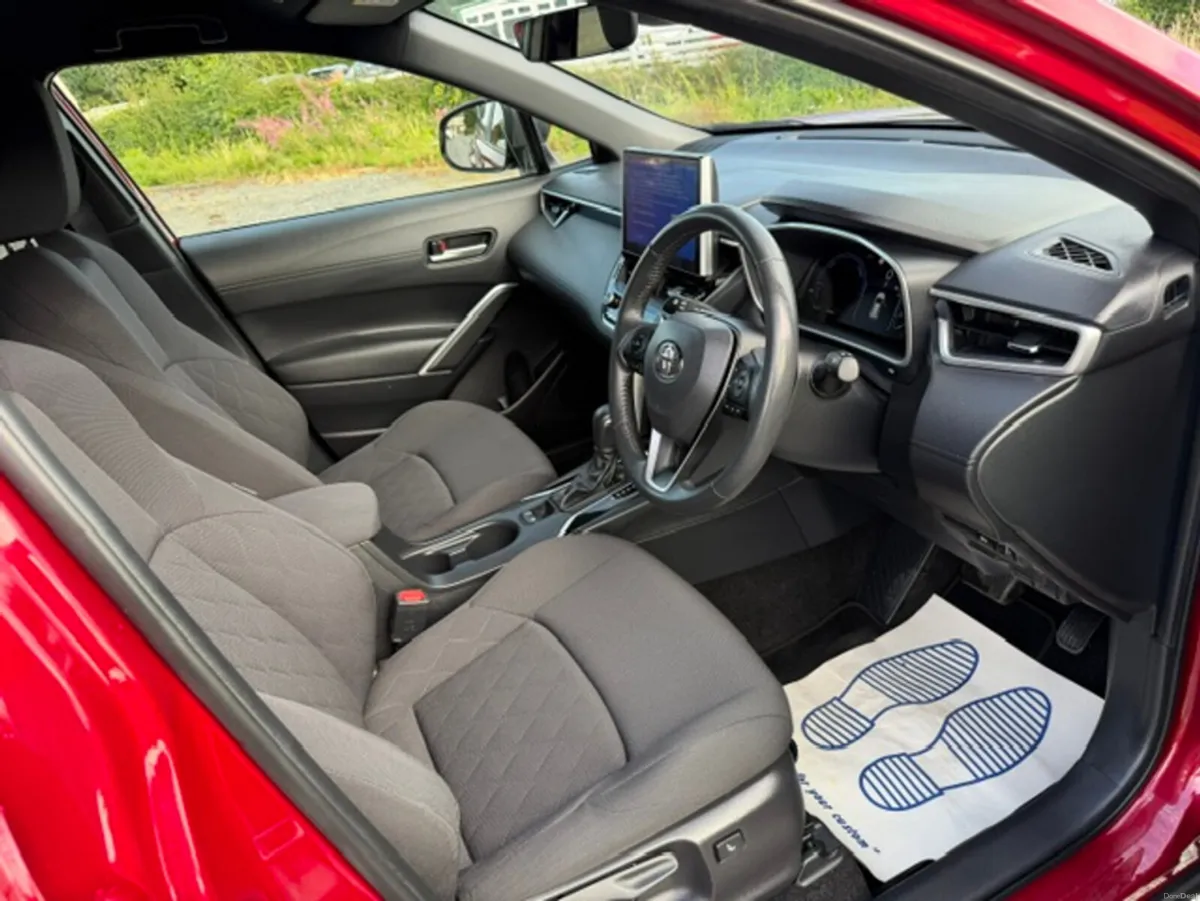 Toyota Corolla Cross LUNA 1.8 4DR AUTO - Image 6