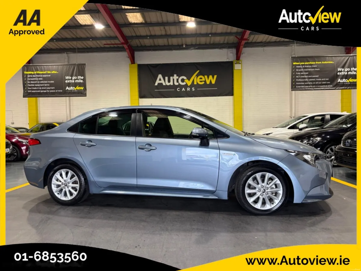 Toyota Corolla 1.8 Hybrid Automatic. AA APPROVED / - Image 1