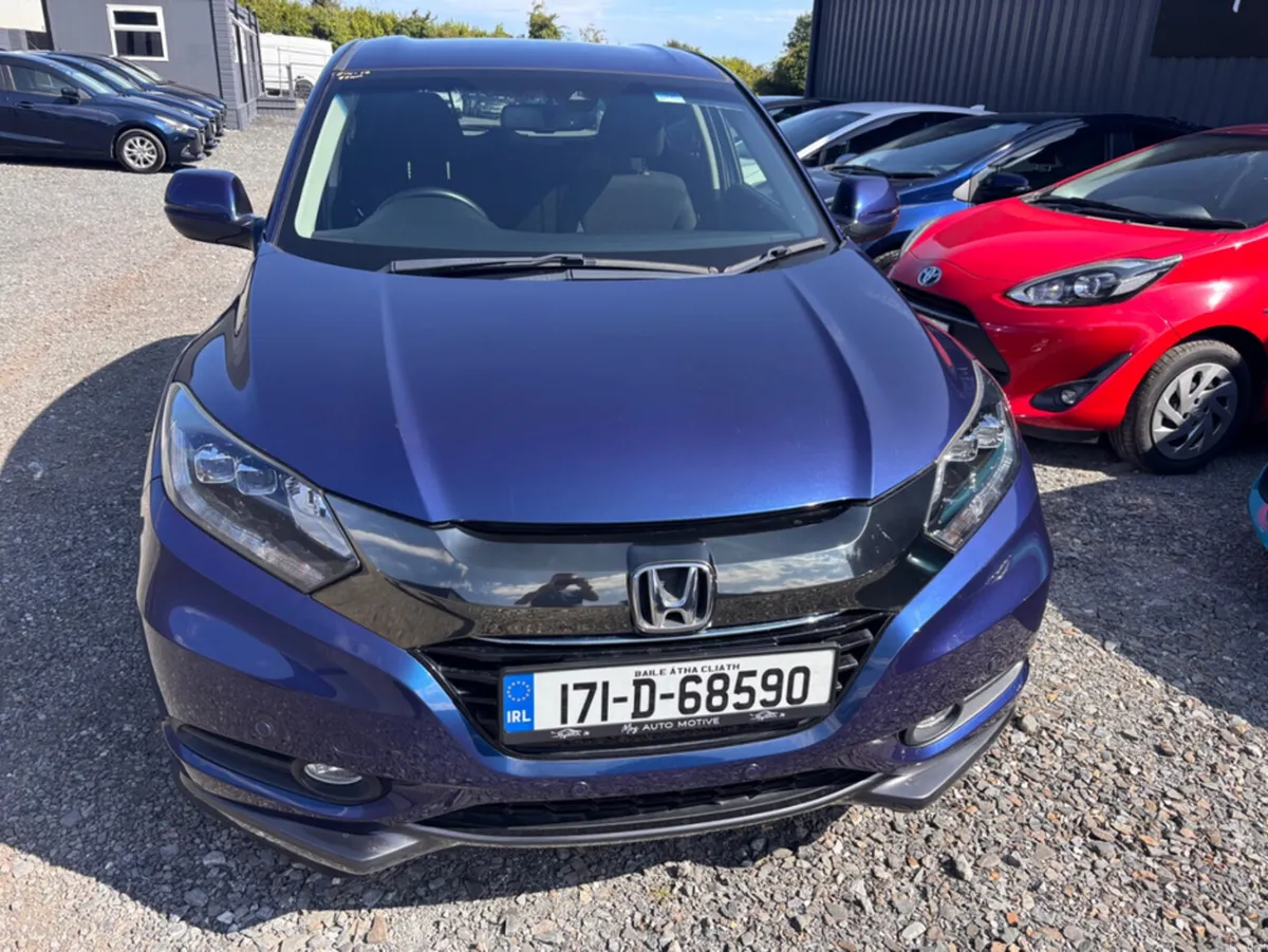 Honda Vezel 1.5 AUTOMATIC HYBRID - Image 4