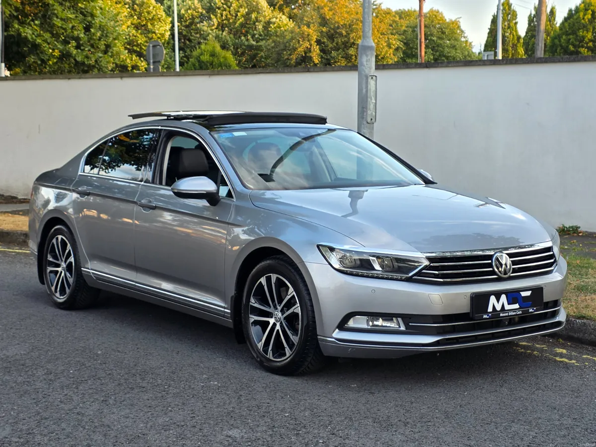 Volkswagen Passat Highline *HUGE SPEC* 2.0 - 2018 - Image 5