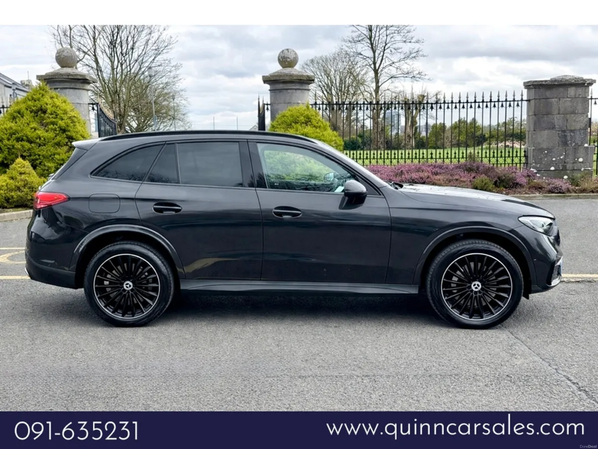 Mercedes-Benz GLC 300e AMG URBAN EDITION 4MATIC AU - Image 2