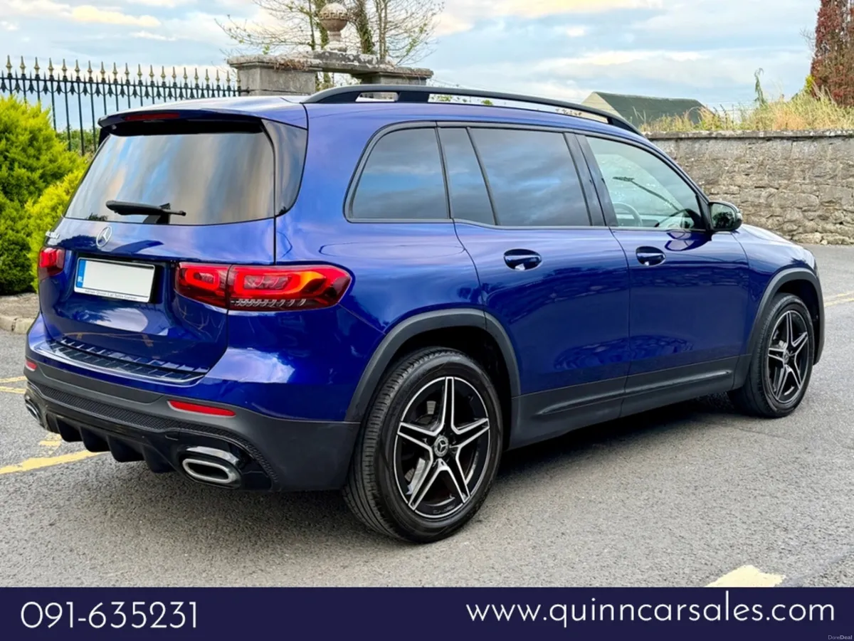 Mercedes-Benz GLB 200d AMG NIGHT EDITION AUTO==7 S - Image 3