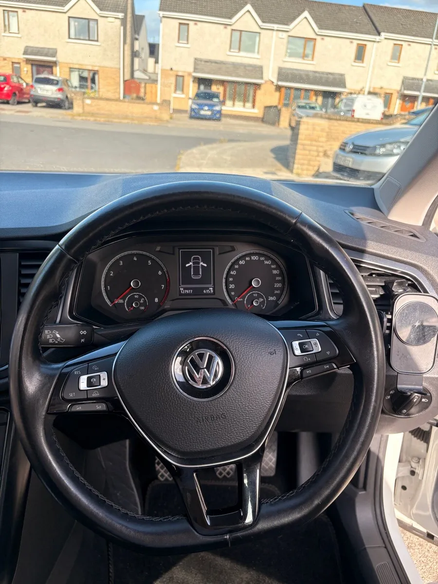 2018 Volkswagen T-Roc DESIGN 1.0 MANUAL 6SPEED - Image 6