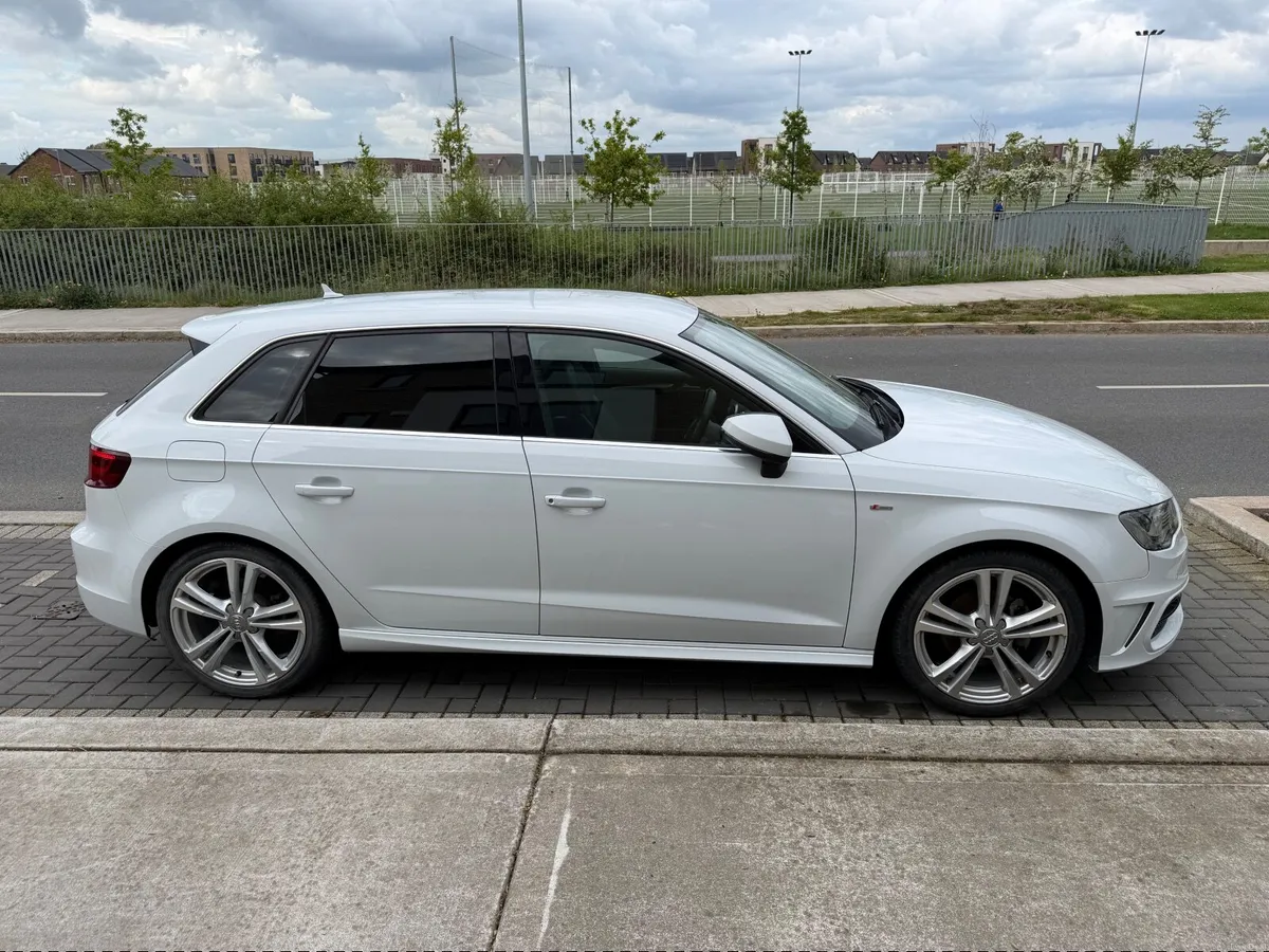 Audi A3 2015 - Image 4
