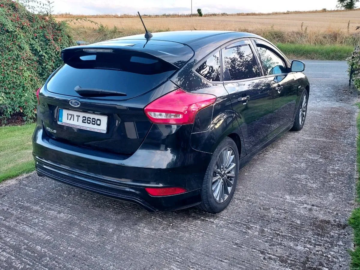 2017 Ford Focus St-Line 1.5TD - Image 2