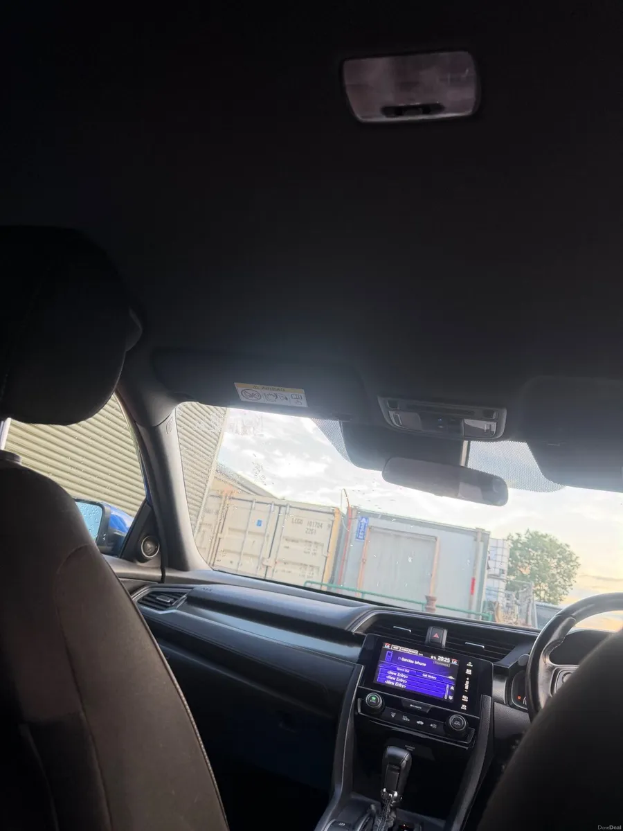 2017 Honda civic 1.0 Automatic - Image 2