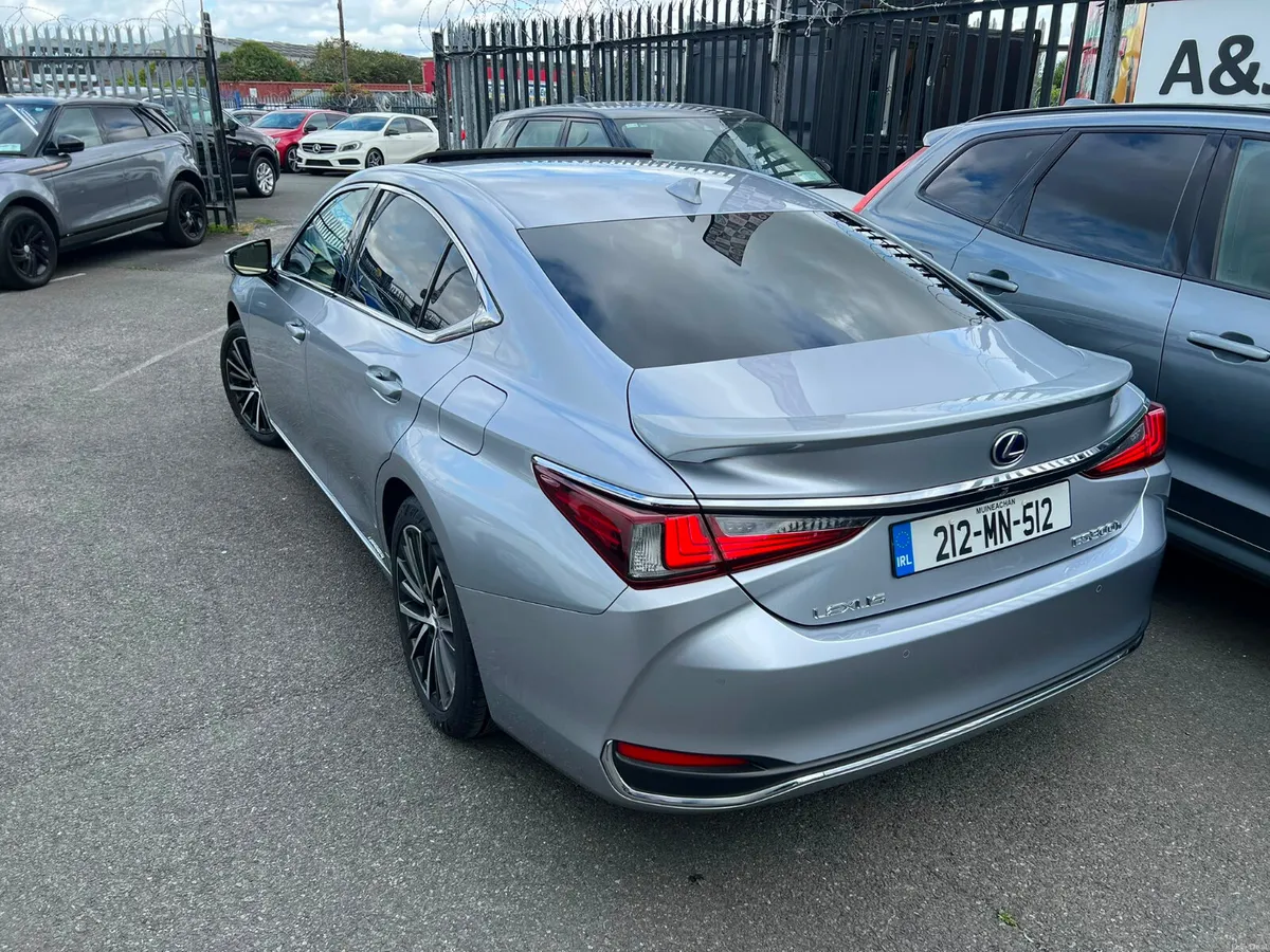 2021 Lexus ES 2.5 Hybrid Nct&Tax - Image 4