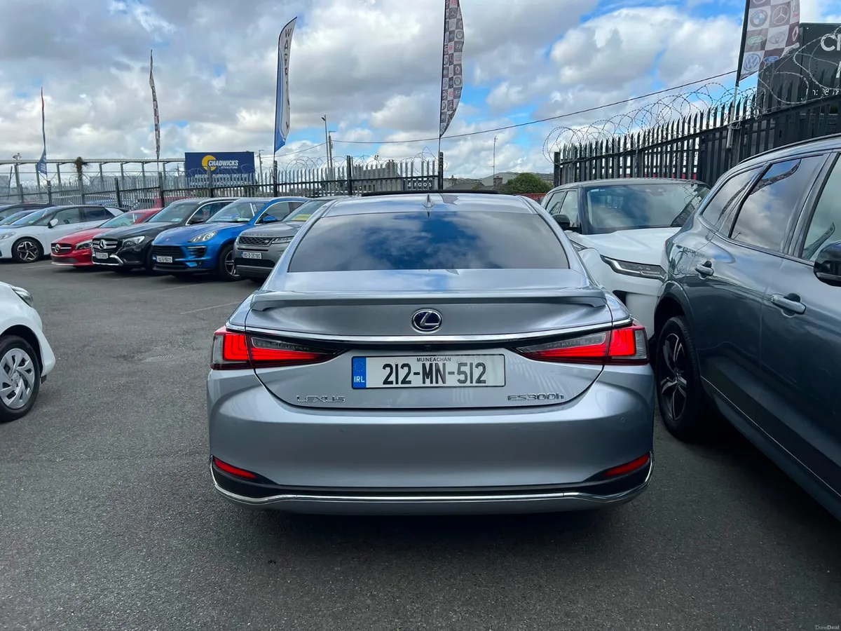 2021 Lexus ES 2.5 Hybrid Nct&Tax - Image 6