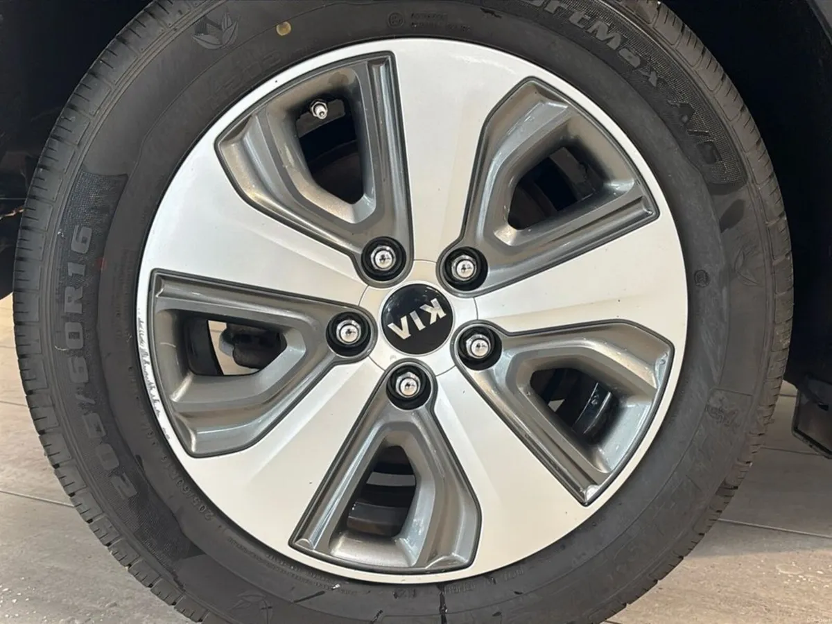 Kia Niro Phev 6D 5DR Auto - Image 5