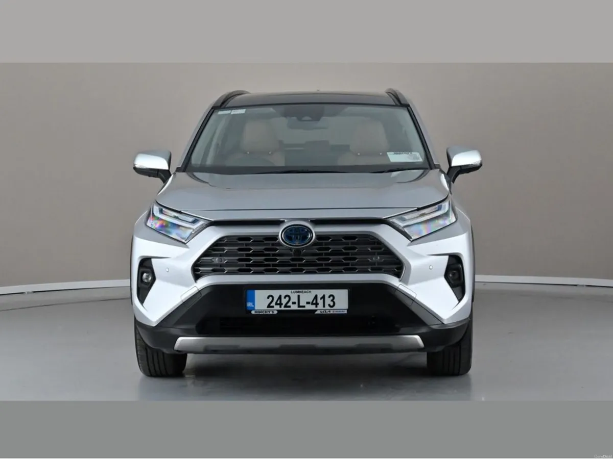 Toyota RAV4 Hybrid Platinum FWD 4DR A - Image 4