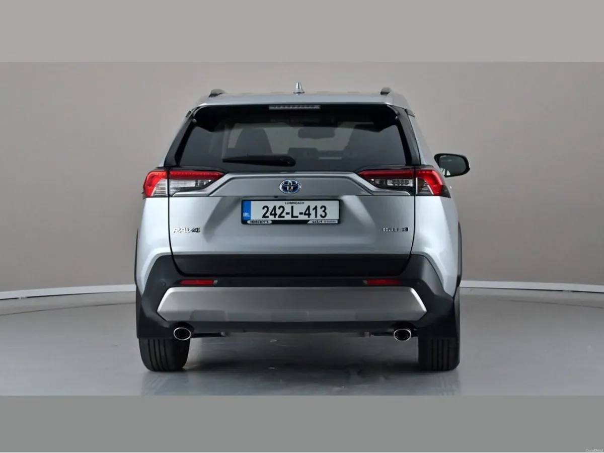 Toyota RAV4 Hybrid Platinum FWD 4DR A - Image 6