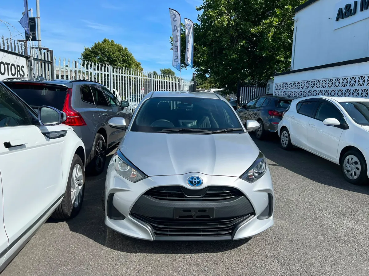 2021 TOYOTA YARIS 1.5 HYBRID - Image 3