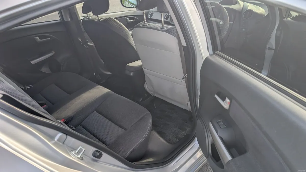 Honda Insight 2011 - Image 3