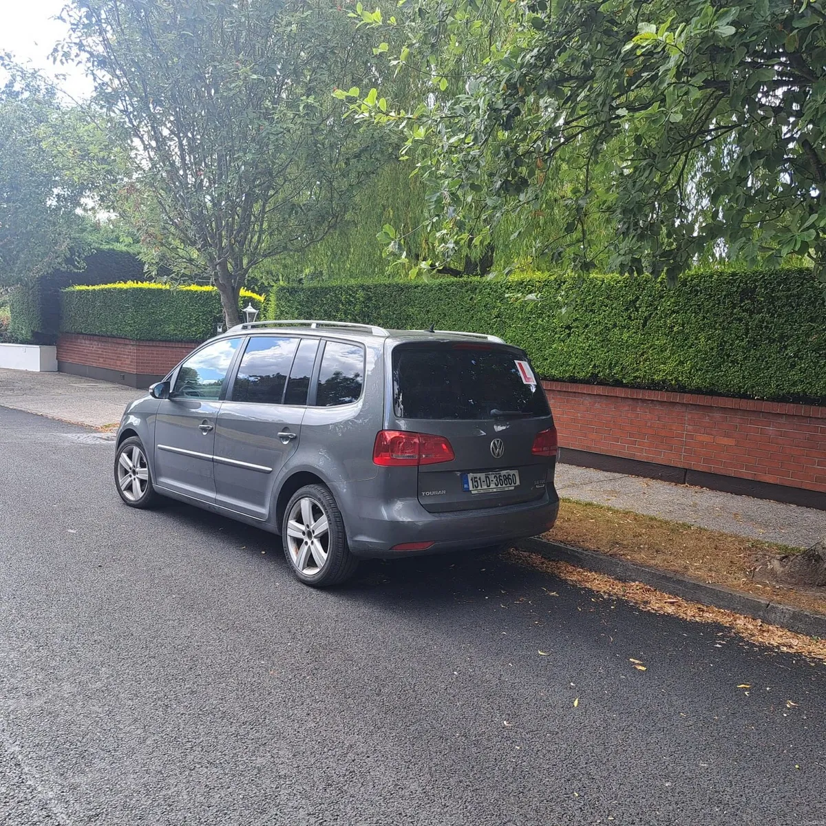 Volkswagen Touran 2015 - Image 3