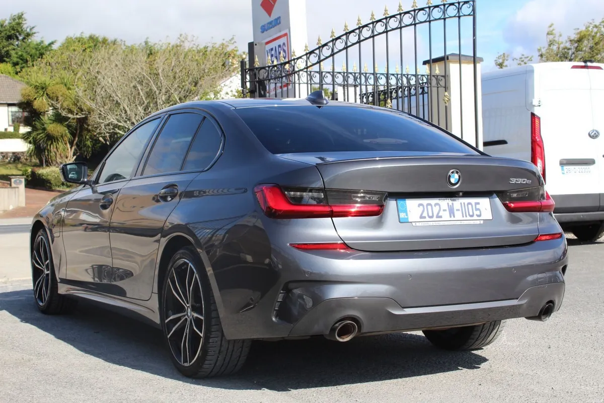 2020 BMW 330E M SPORT // NCT MAY 2028! - Image 4