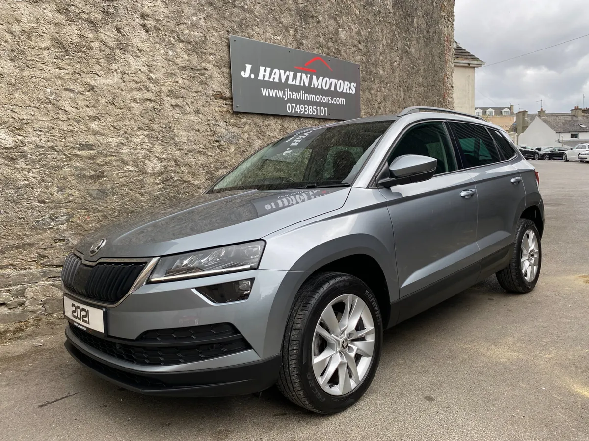 March 2021 Skoda Karoq SE Tech TSi 150 BHP DSG - Image 5
