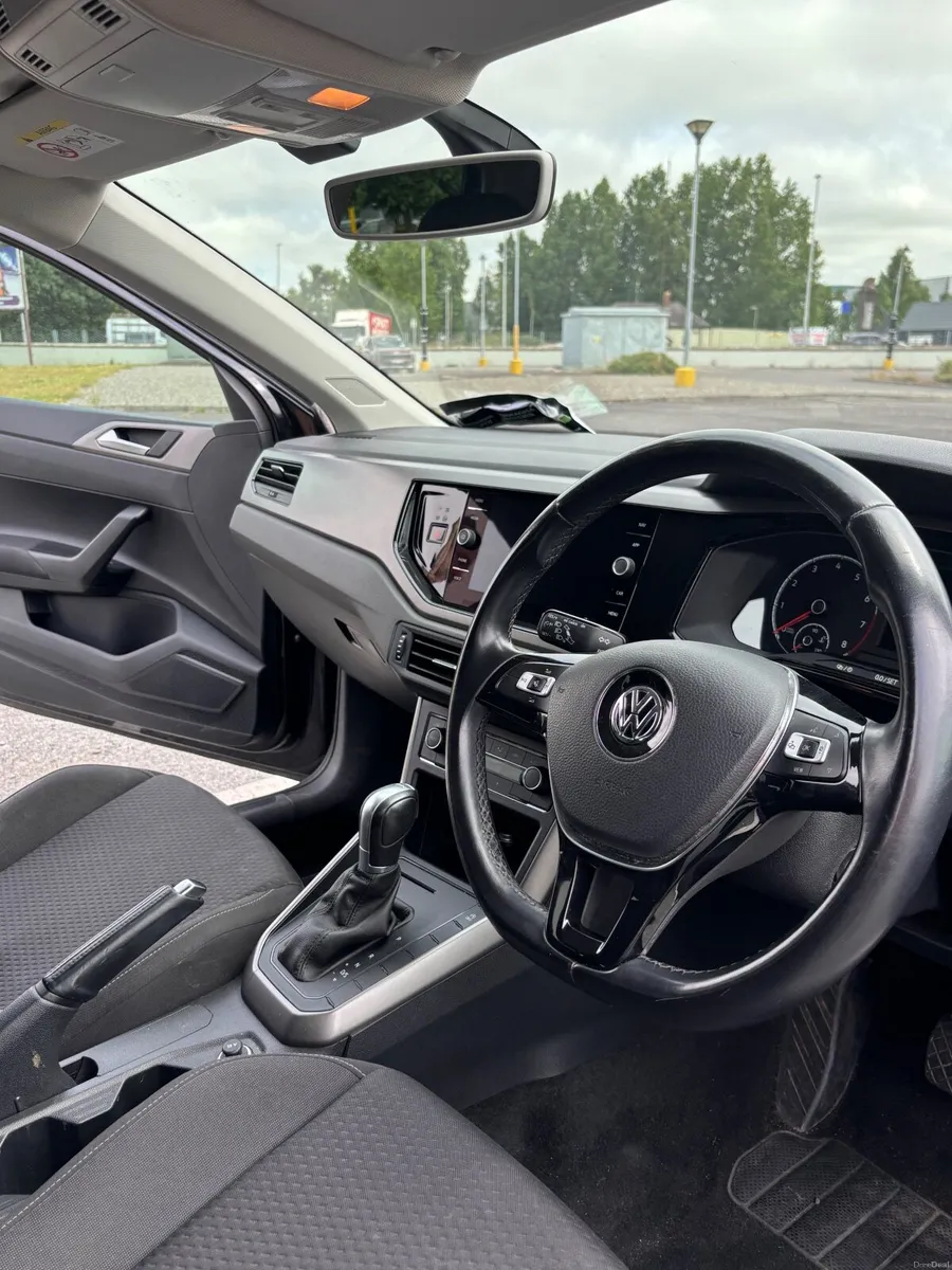 Volkswagen Polo 2019 - Image 6