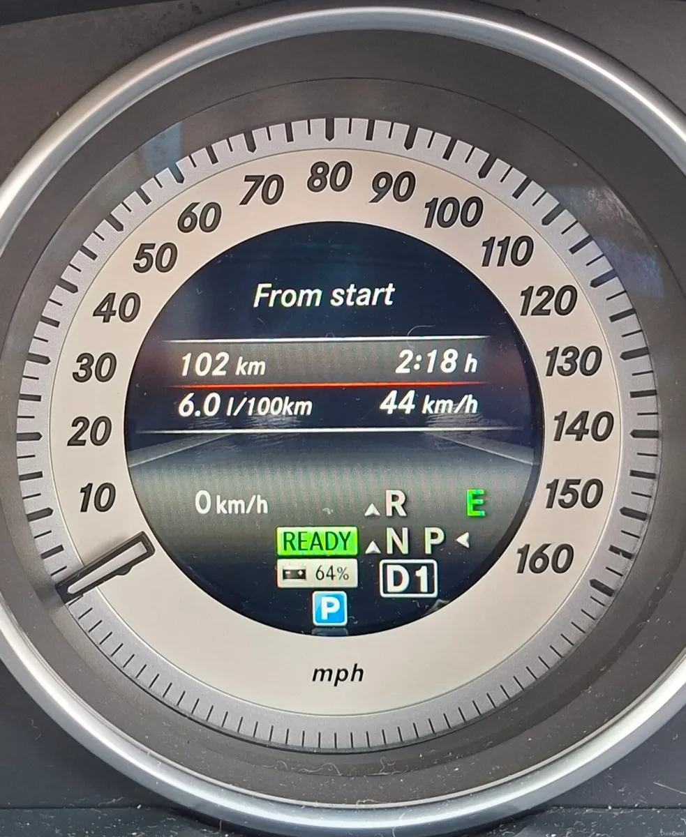 2014 MB 300e HYBRID Just €9 per 100km NCT 10/26 - Image 3