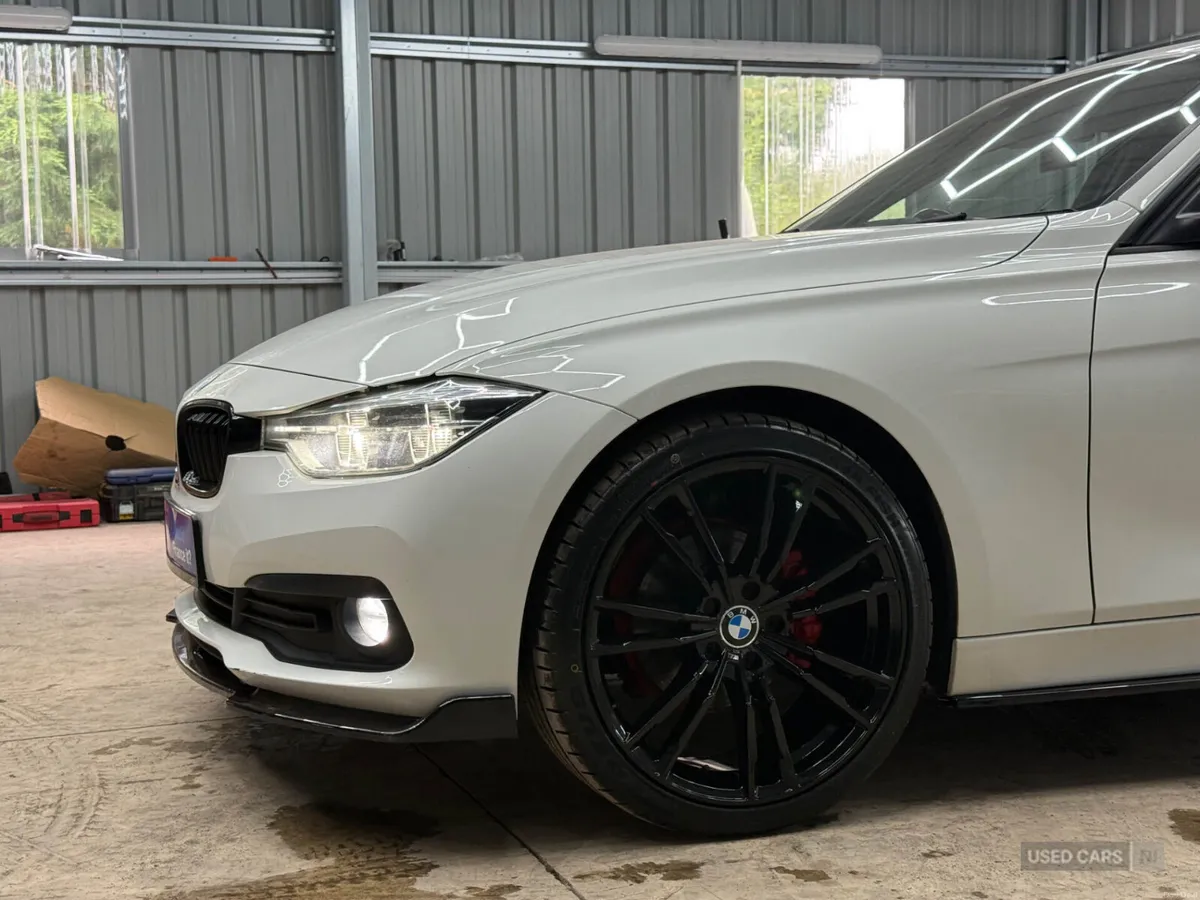 BMW 3-Series 2017, PRICE ON IRISH PLATES - Image 5