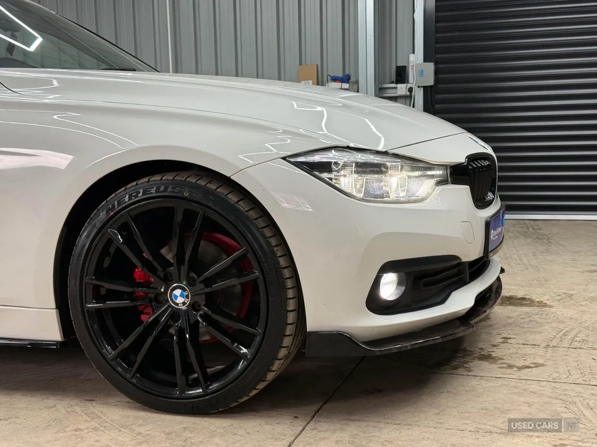 BMW 3-Series 2017, PRICE ON IRISH PLATES - Image 4