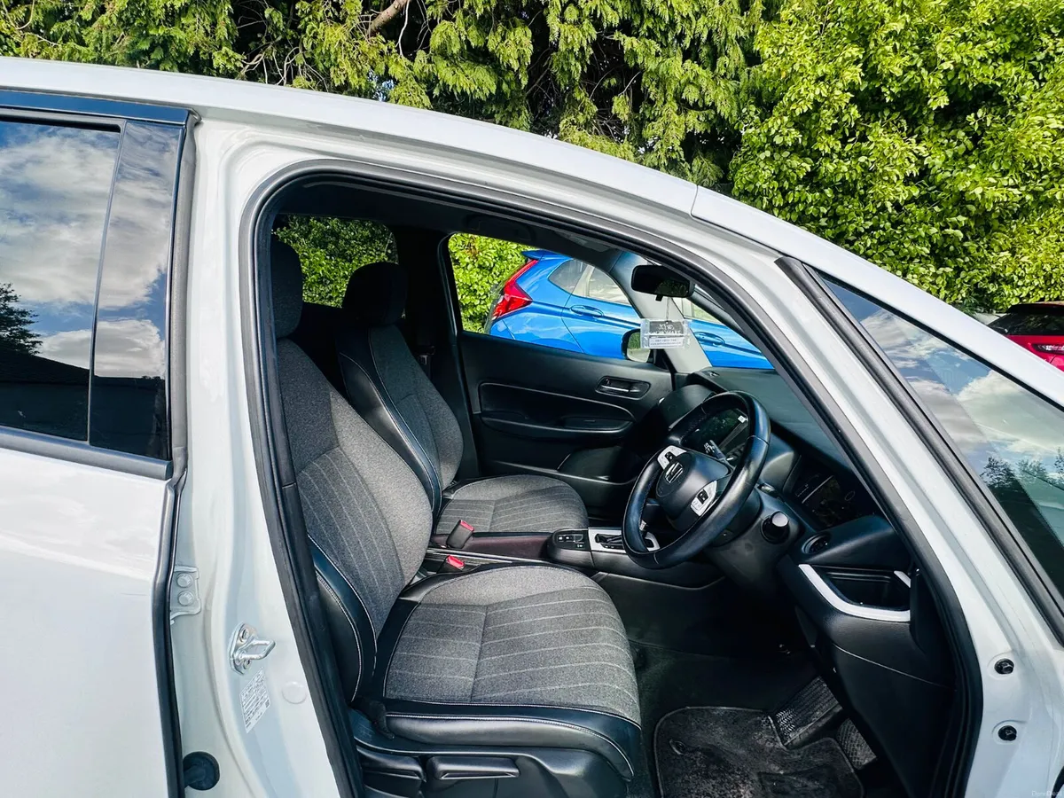 Honda Fit/Jazz 2022 Auto Top of the range Model - Image 5