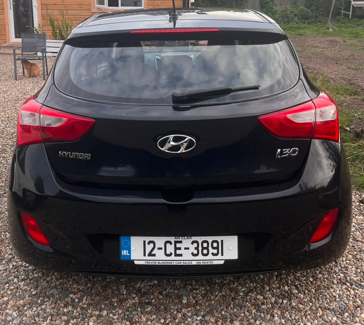 Car - Image 3