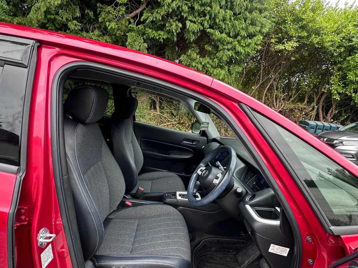 Honda Fit/Jazz 2021 Auto Top of the range Model - Image 5
