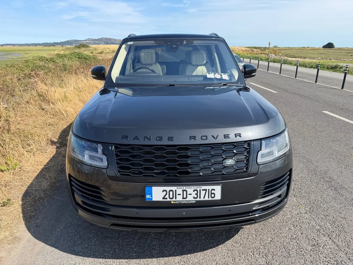 Range Rover Vogue Autobiography Black Edition 2020 - Image 3