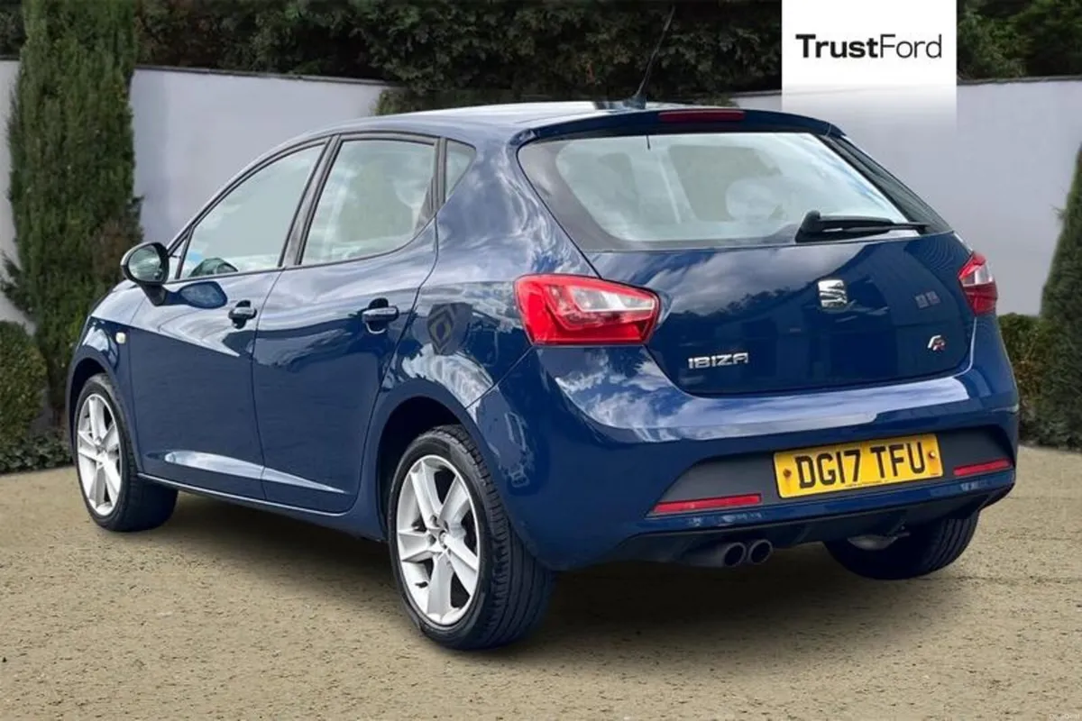 SEAT Ibiza 1.2 TSI 90 FR Technology 5dr - CARPLAY, - Image 2