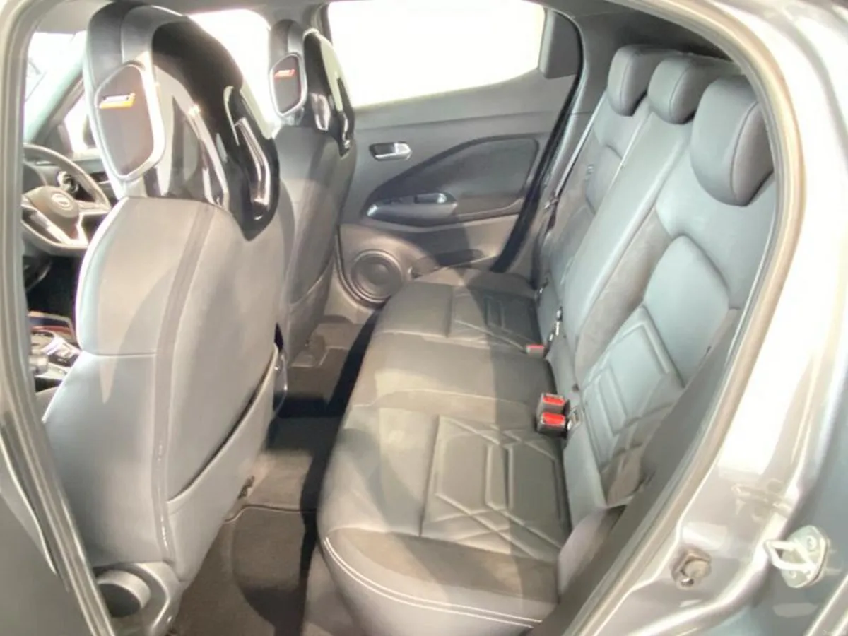 Nissan Juke 1.6 Hybrid Tekna+ 5dr Auto - Image 5