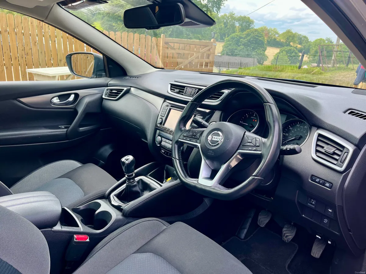 Nissan Qashqai 2019 N connecta - Image 6