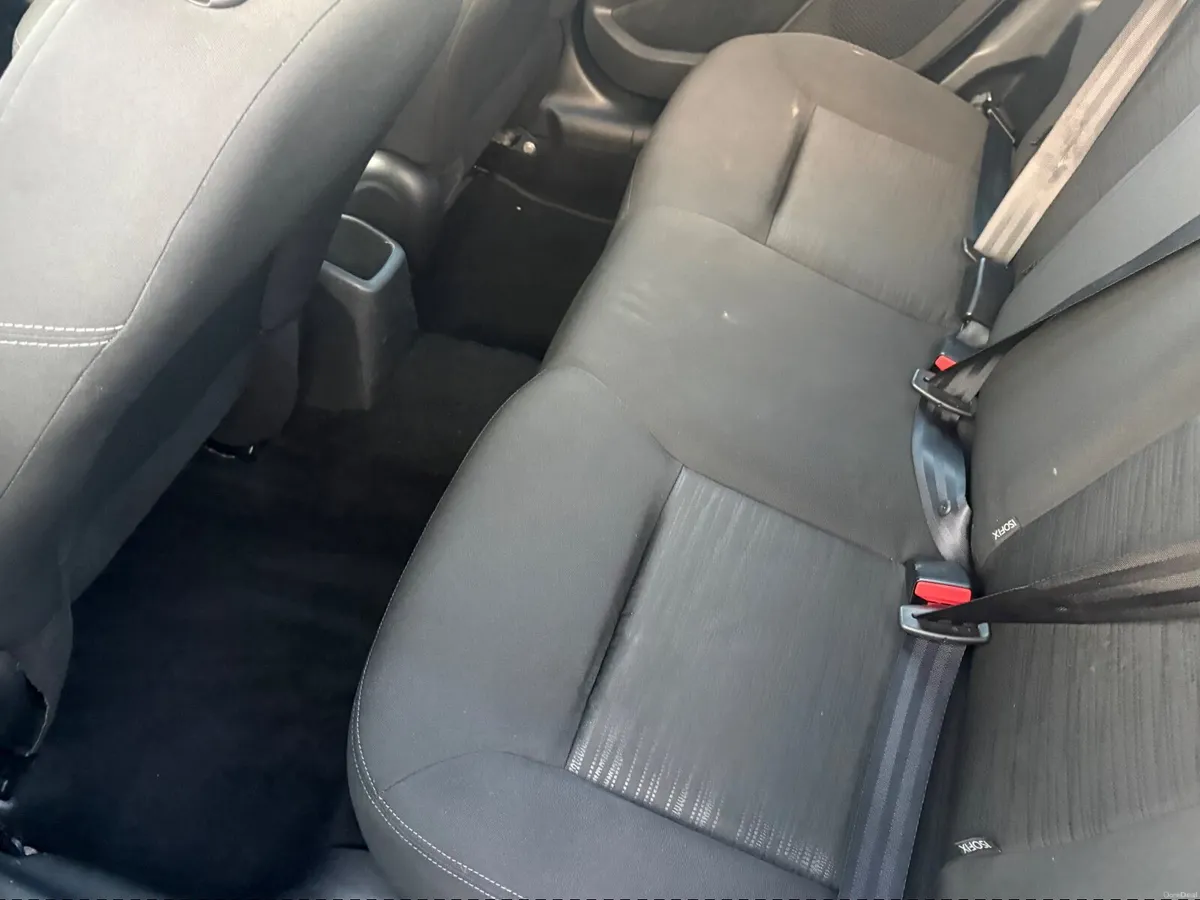 Peugeot 208 2013 - Image 3