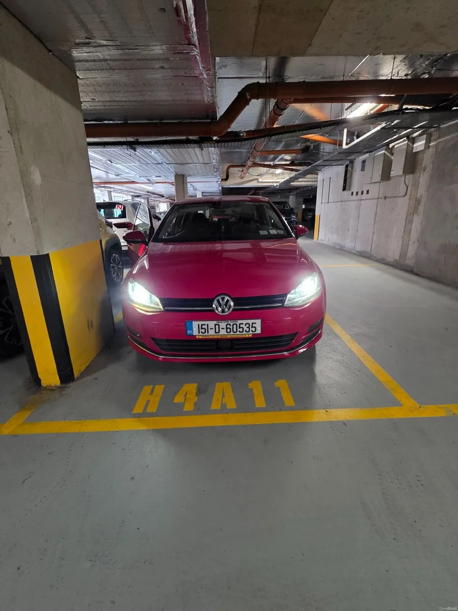 Volkswagen Golf 2015 - Image 2