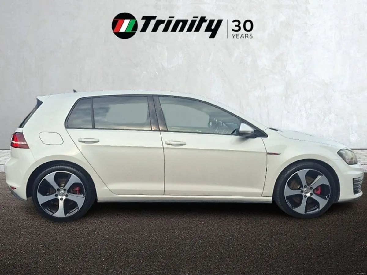 Volkswagen Golf ** GTI ** TOP SPEC ** STUNNING CAR - Image 5