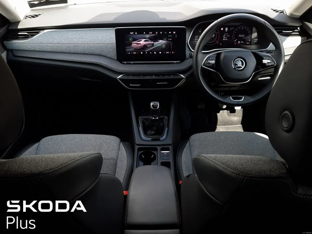 Skoda Octavia Selection PLUS 1.5TSI 115BHP - Image 2
