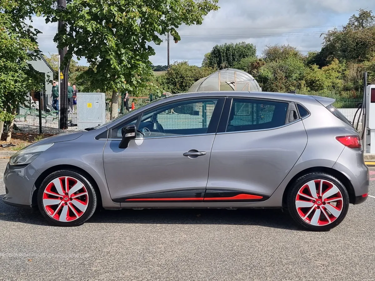 2015 RENAULT CLIO 1.2L NCT&TAX AUTOMATIC €8,990 - Image 6