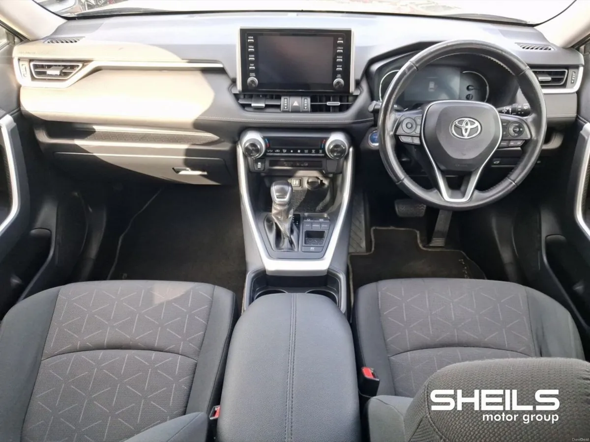 Toyota RAV4 2.5 Hybrid Luna 2WD - Image 3