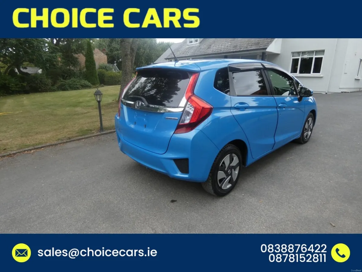 Honda Fit 1.5 AUTO HYBRID - Image 5