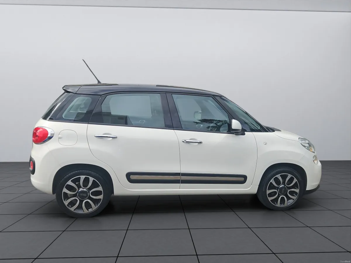Fiat 500L LOUNGE 1.3 MULTIJET 85HP S2 4DR - Image 6