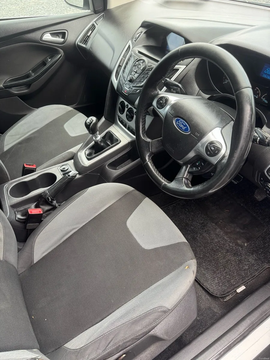 Ford focus - Image 5