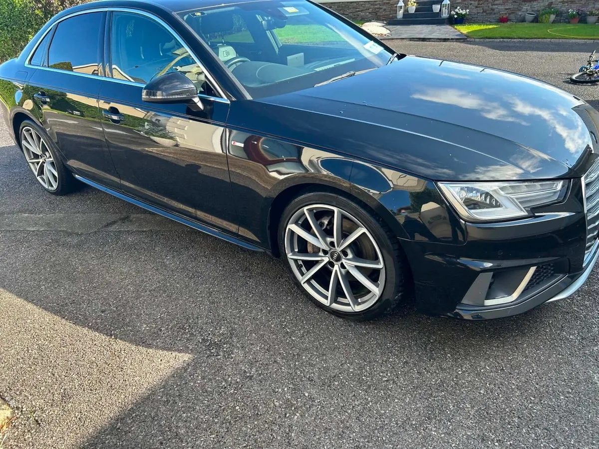 Audi a4 2019 sline - Image 2